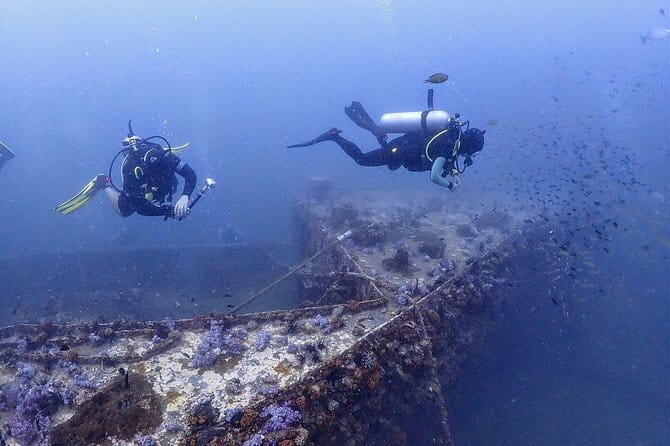 3 Fun Dives in Racha Yai and Racha Noi for Certified Divers - Small-group attention: why 3–4 per session can change everything