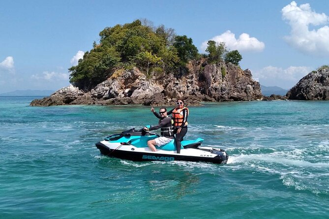 4 Hours Jet Ski Experience Hopping To 9 Islands in Phuket - The vibe: adrenaline with a safety leash