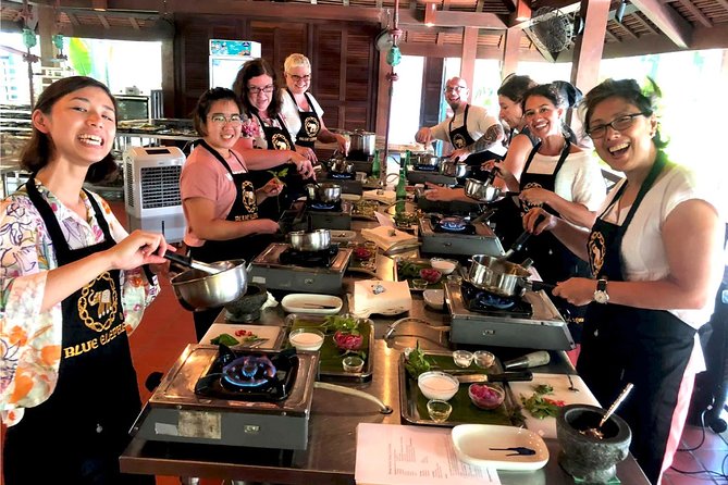Blue Elephant Thai Cooking Class with Additional Dessert in Phuket - The Five Dishes You’ll Cook: From Starter to Dessert