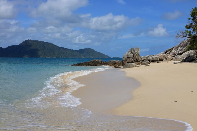 Bon Island Tour by longtail boat with Lunch - Who should book this Bon Island tour