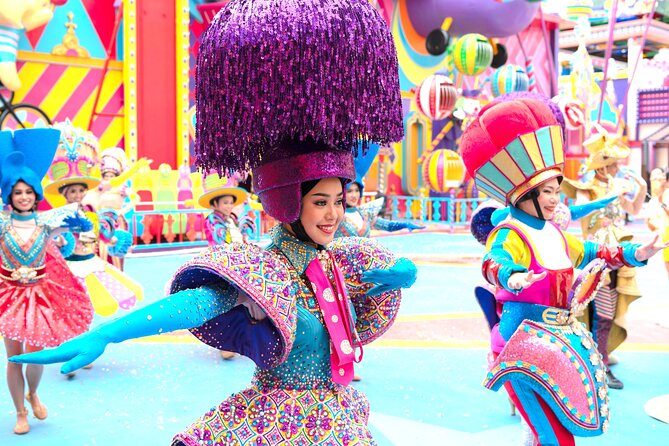 Carnival Magic Show Phuket - Dinner Included: Bird of Paradise or River of Bliss Buffet