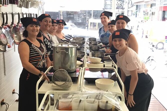 Cook Your Own Thai Dishes From Scratch in Phuket - Getting to Pum Thai Food Chain School in Patong (and picking your dishes)