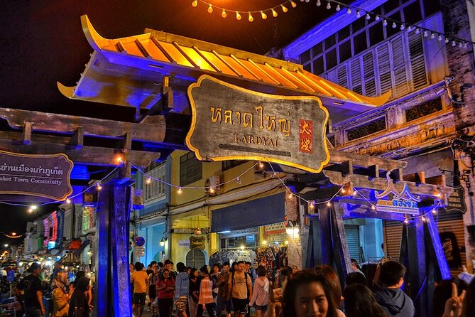 Half Day Phuket City Tour with ATV - Wangtalang Gems International: fast shopping stop, not a dead-end