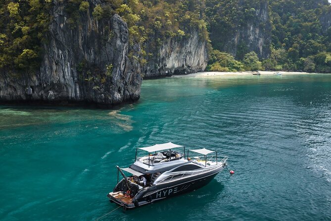 Hype Yacht : VIP tour Krabi Islands & Phang Nga Bay from Phuket - From Phuket Marina to Koh Hong: the smooth start that sets the tone