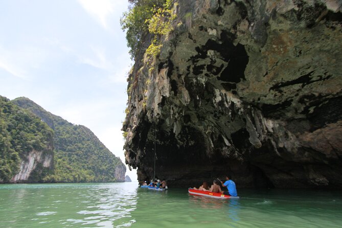 James Bond and Khai Islands Premium Service Trip By Sea Star From Phuket - Koh Hong Mangrove Canoeing: A Calm Hour in the Green Tunnels