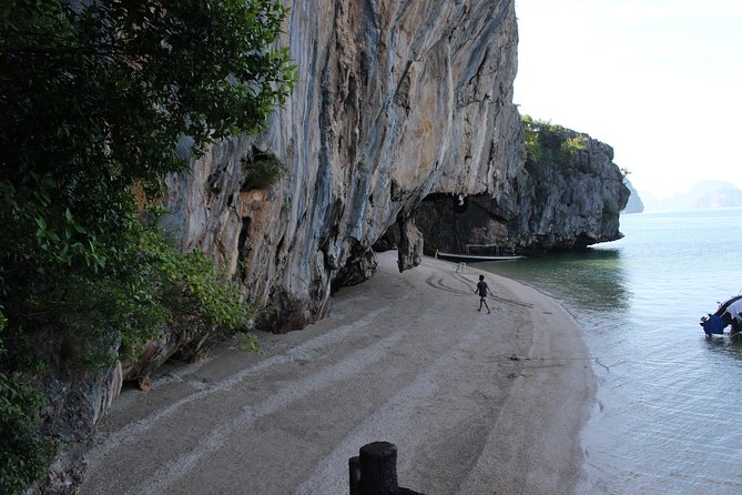 James Bond & Canoeing Day Trip with Lunch - Who should book this, and who should skip it