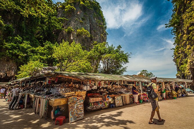 James Bond Island and Phang Nga Bay Tour from Phuket - Koh Panyee floating village: lunch on the water and a culture moment