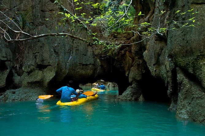 James Bond Island by Speedboat - Hong Island and Panak: canoe views built for limestone fans