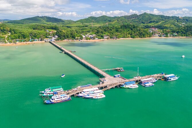 James Bond Island by Speedboat and Canoe at Hong Island - Ko Hong canoeing: the real reason many people book