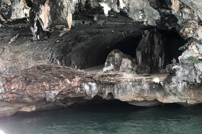 James Bond Island, Panak & Hong Island Trip + 1 Canoeing By Big Boat From Phuket - Hong Islands sightseeing: limestone drama with less pressure