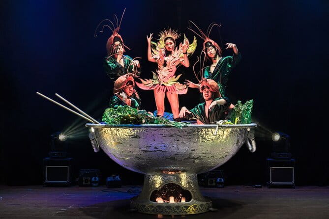 Junkyard Theatre Phuket: Wednesday-Same Same But Different - Food and Drinks: The Three-Course Dinner (and What VIP Adds)