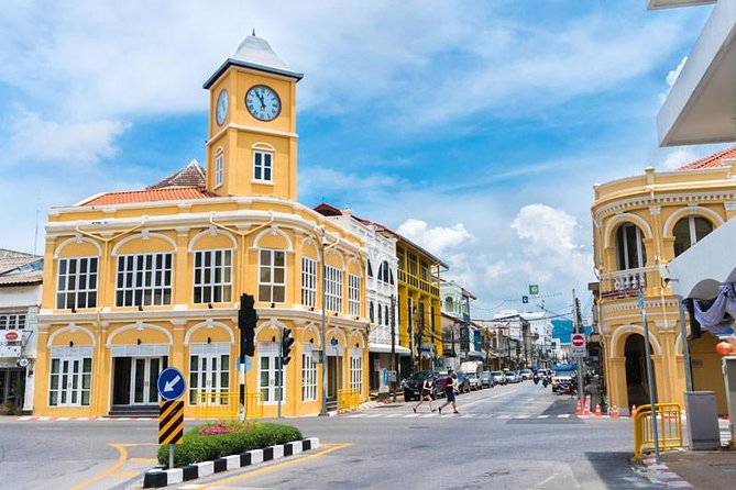 Landmark City Tours with Viewpoints & Monkey Hill "Must" to See - Monkey Hill: the wild factor that turns the day funny