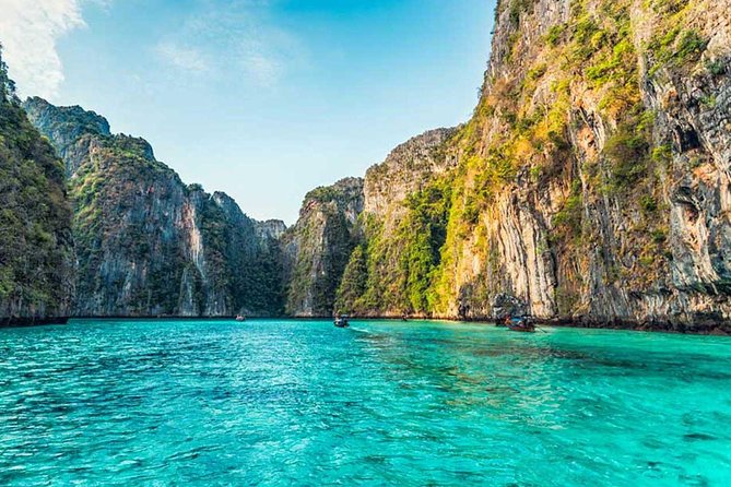 Luxury Private Speed Boat Charter - Phi Phi Sunrise - Why a Private Charter Changes Phi Phi