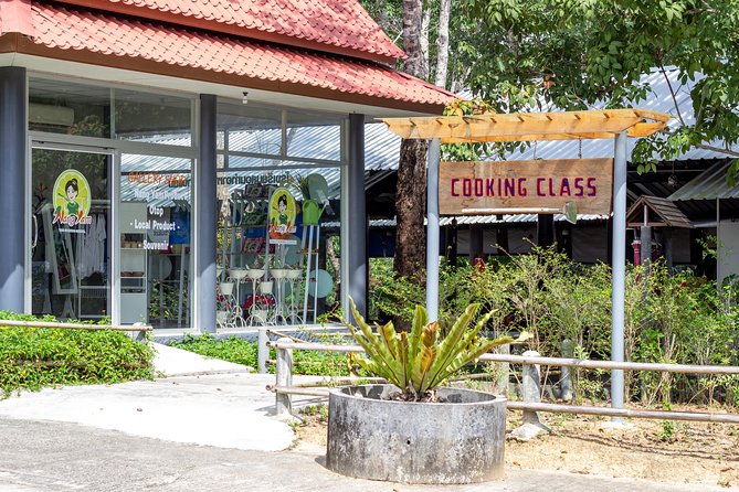 Nang Yam Thai Cooking Experience Full Day Tour, Museum & Samet Nangshe Viewpoint - Key things I’d underline before you go
