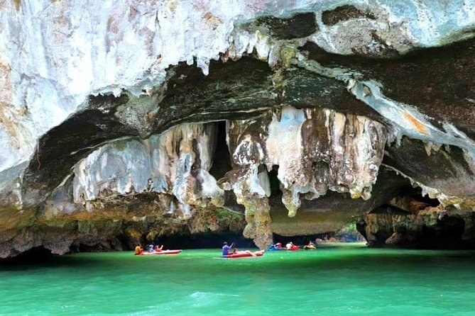 Phang Nga Bay Premium Trip Speed Boat Tour - Ko Panyi Lunch Break: Thai Food at a Floating Village