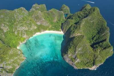 Phi Phi Bamboo Islands Fullday - Premium - Royal Phuket Marina Start: Comfort, Timing, and a Real Briefing