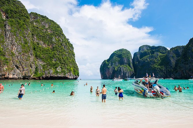 Phi Phi Island Big Boat Tour – Snorkeling, Beaches & Scenic Views - Snorkeling Setup and What You’ll Actually See
