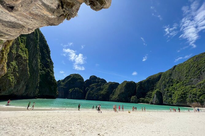Phi Phi Island Hopping Day Trip by Speed Boat from Phuket - A fast, full-day circuit of Phi Phi Islands from Phuket