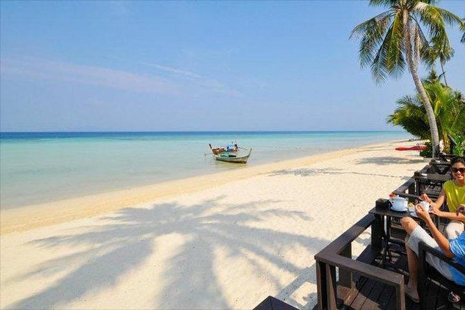 Phi Phi Island Tour by Big Boat by Royal Jet Cruiser (First Class) - What You’ll Like Most (If You Choose the Right Style)