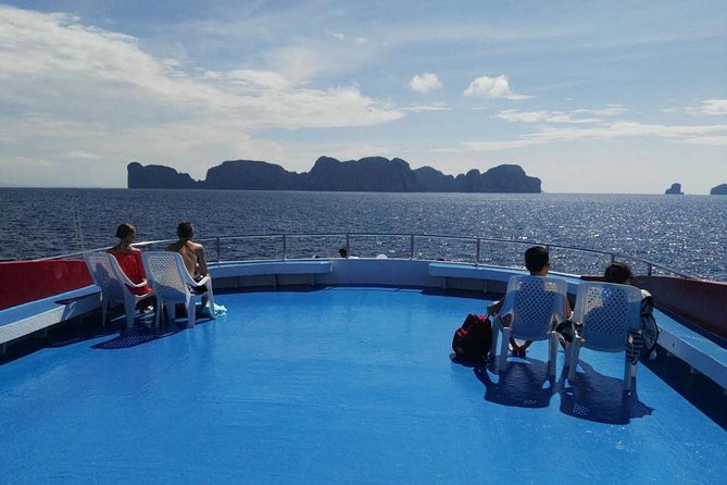 Phi Phi Island Tour by Royal Jet Cruiser with Lunch by The Sea - Lunch on Phi Phi: buffet convenience, mixed expectations