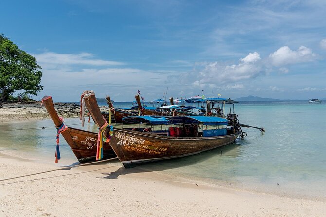Phi Phi Islands and Khai Island Day Tour from Phuket by Speedboat - Maya Bay and Loh Samah Bay: the water and the timing