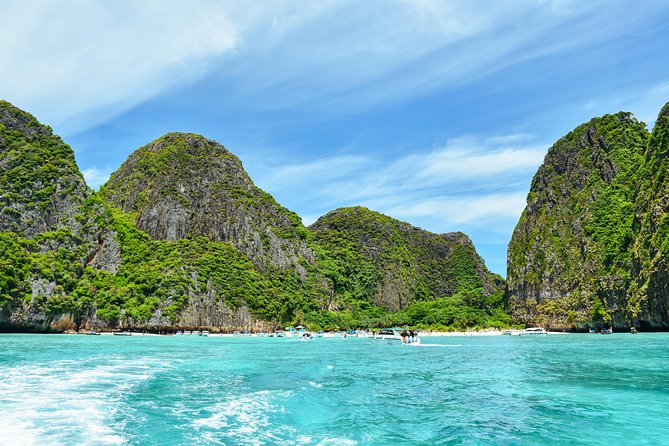 Phi Phi Islands PRIVATE SPEEDBOAT TOUR - Getting From Phuket: Minivan Pickup and a Real Start Time