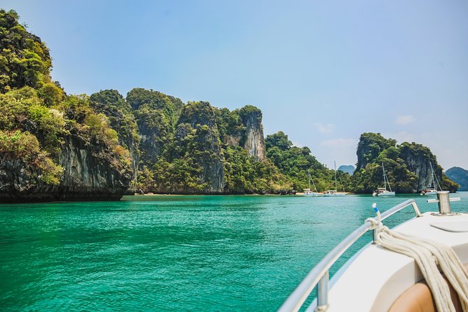Phi Phi Islands PRIVATE SPEEDBOAT TOUR - Snorkeling Near Phi Phi Don: Fish Spotting in Short, Focused Water Sessions