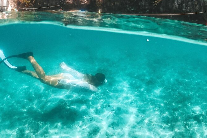 Phi Phi Islands Snorkeling Tour with 7 Stops & Lunch from Phuket - Loh Samah Bay snorkeling: coral and fish time