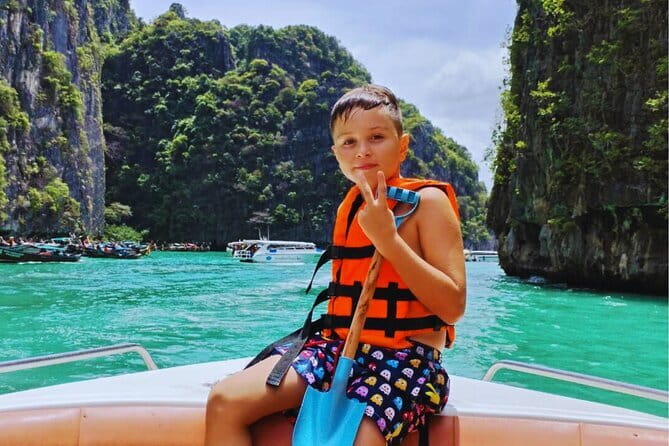 Phi Phi Islands Speedboat Tour: Khai & Maya - The guide and crew: why the vibe matters on a speedboat day