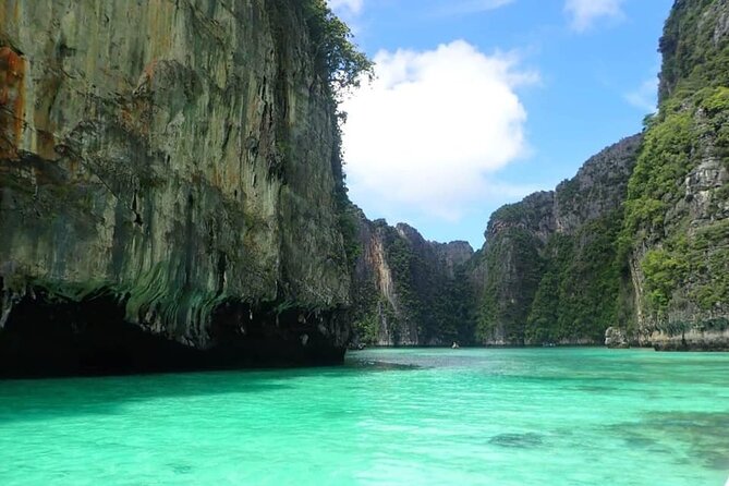 Phi Phi Khai Islands Snorkeling By Premium Speedboat From Phuket - Maya Bay: the famous view, plus seasonal reality