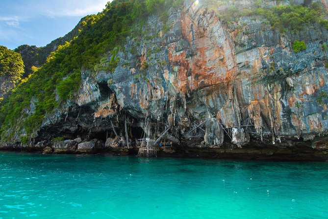 Phi Phi , Khai & Maya : Unforgettable Island Hopping by Speedboat - Stop-by-Stop: Maya Bay, Viking Cave, Monkey Beach, and Pileh Lagoon