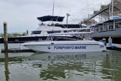 Phi Phi, Maya Bay, Bamboo by Private VIP boat - Maya Bay: big scenery, and a private-feeling pacing