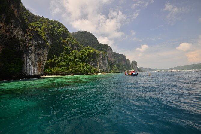 Phi Phi, Maya Bay, & Khai Islands Premium Trip from Phuket - Pi Leh Bay: the lagoon scenery that makes people add extras