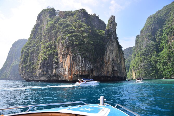 Phi Phi, Maya Bay, & Khai Islands Premium Trip from Phuket - Boarding the right kind of boats (and why comfort matters)