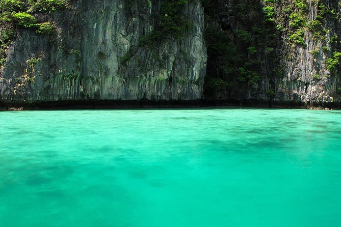 Phi Phi & Maya Bay Speedboat: All-Day Food & Choice of 3 Marinas - Phi Phi & Maya Bay speedboat basics: what this day feels like