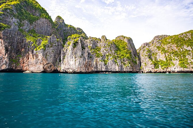 Phi Phi, Maya, Khai and Pileh Day Trip by Speed Catamaran From Phuket - Ko Phi Phi Lee, Pileh Bay, and Viking Cave: Scenic Sightseeing Without the Water Pressure