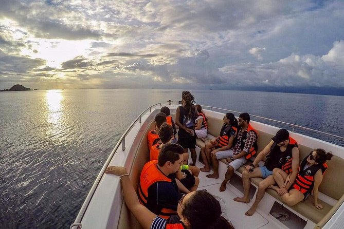 Phi Phi Sunrise Premium Tour - Why the 5:00am start changes everything at Phi Phi