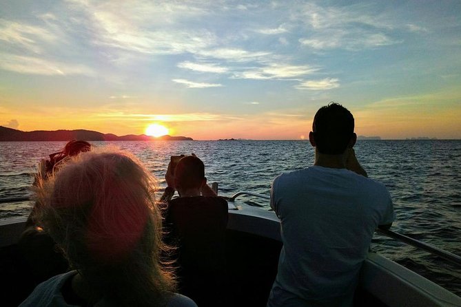 Phi Phi Sunrise Premium Tour - Royal Phuket Marina pickup and check-in: what to expect