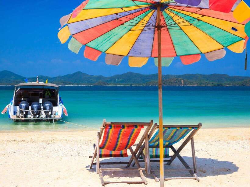 Phuket: 3 Khai Islands Snorkeling Tour - Snacks, soft drinks, and what lunch feels like here