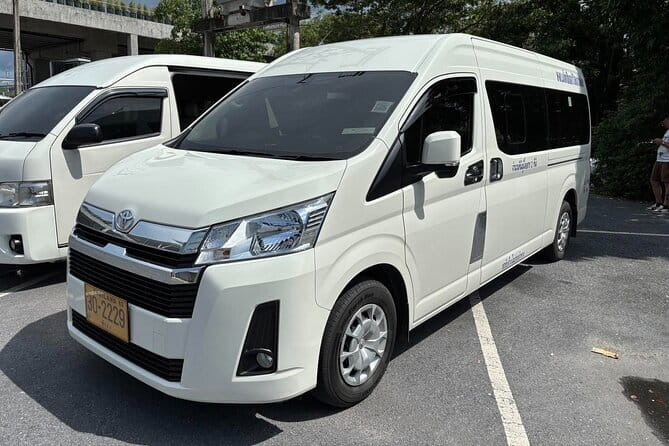 Phuket Airport (HKT) Arrival Transfer to Phuket Hotels (Shared or Private) - The Ride Itself: Air-Conditioning, Safety, and Real-World Roads