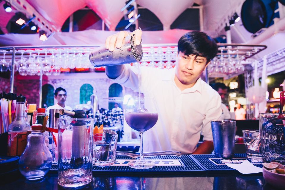 Phuket: Bar Crawl Tour - Practical logistics: what to bring and what to expect
