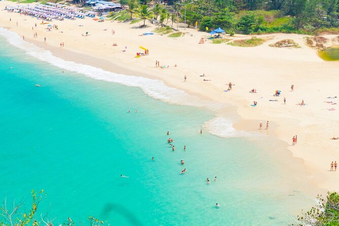 Phuket Beaches Experience - Karon Viewpoint: the quick 15 minutes that helps everything else click