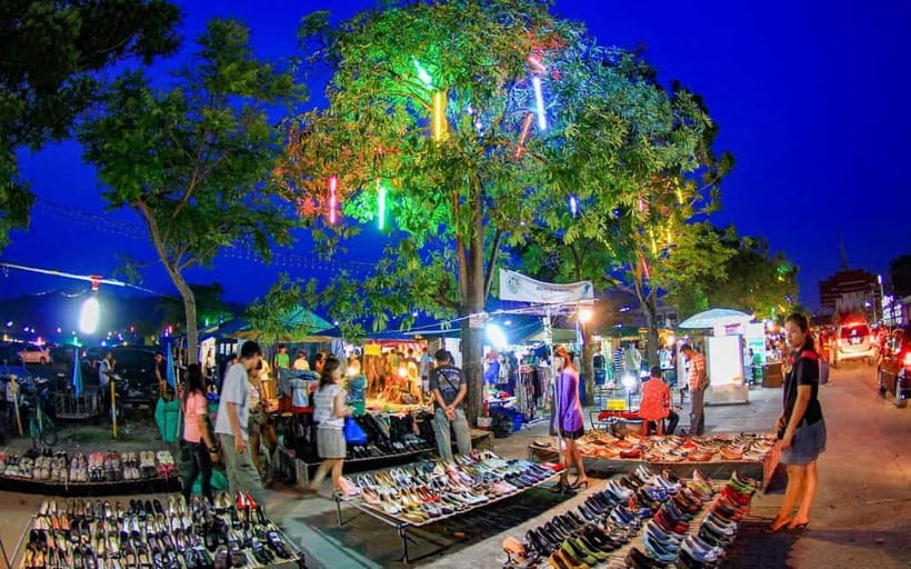 Phuket City Tour & Scenic Viewpoints / Night Market - Phuket Old Town and Sino-Portuguese Buildings: What to Look For