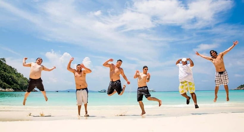 Phuket: Coral and racha Islands Snorkeling Trip with Lunch - Speedboat legs: how the pace changes the experience