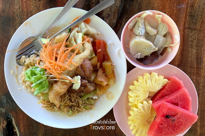 Phuket: Coral Island Trip and SunSet Cruise by Catamaran Yatch - The early buffet dinner onboard: light, Thai, and timed for the ride