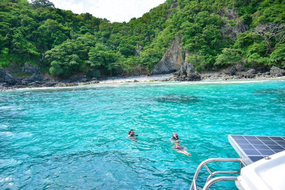 Phuket: Coral & Racha Islands Day Trip By Speedboat - Speedboat Transfer to Racha Island: Fast, Fun, and Sometimes Rough