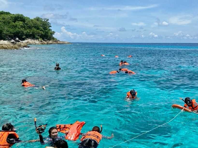Phuket: Day Trip to Coral and Racha Island by Speedboat - Making the Most of Snorkel Time (Without Overthinking It)