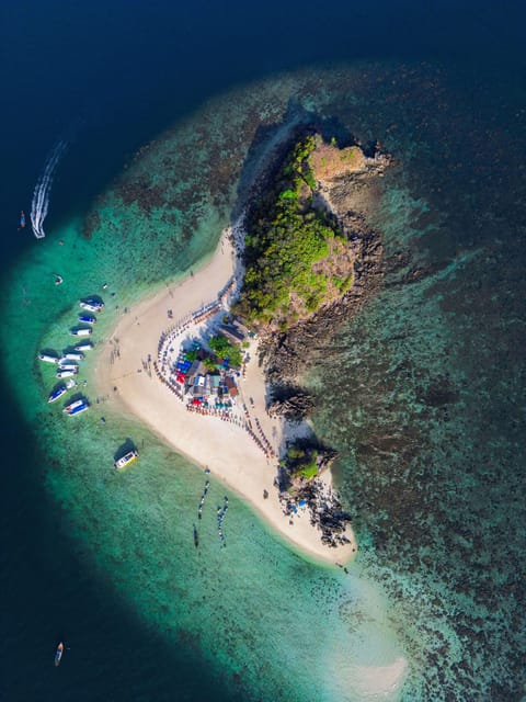 Phuket: Explore the Trio Khai Island Snorkelling Adventure - A half-day speedboat escape to the Khai Islands