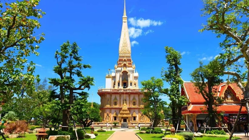 Phuket: Full Day City Tour with Night Market - Phuket Old Town free time: the best hour for food, photos, and smart souvenirs