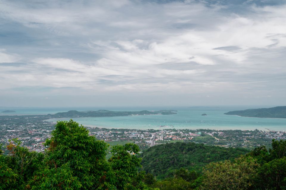 Phuket: Half-Day City Highlights and Viewpoints Group Tour - Big Buddha on Nakkerd Hills: 45-meter peace and unity views of Chalong and Kata